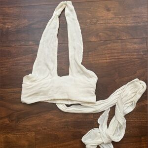 Deep V halter top‎ with tie - crème color - size xs